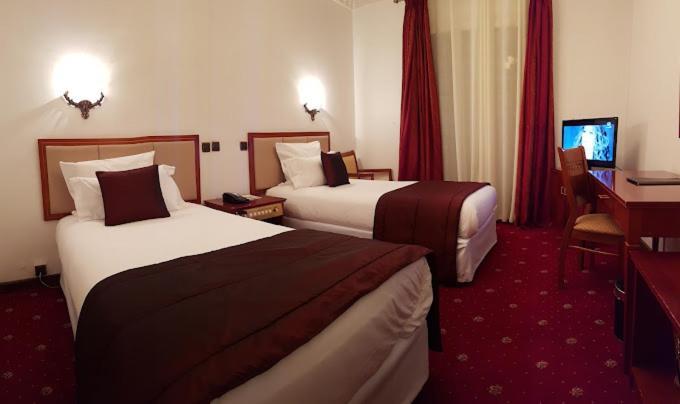 Hotel El Djazair El Mouradia 外观 照片