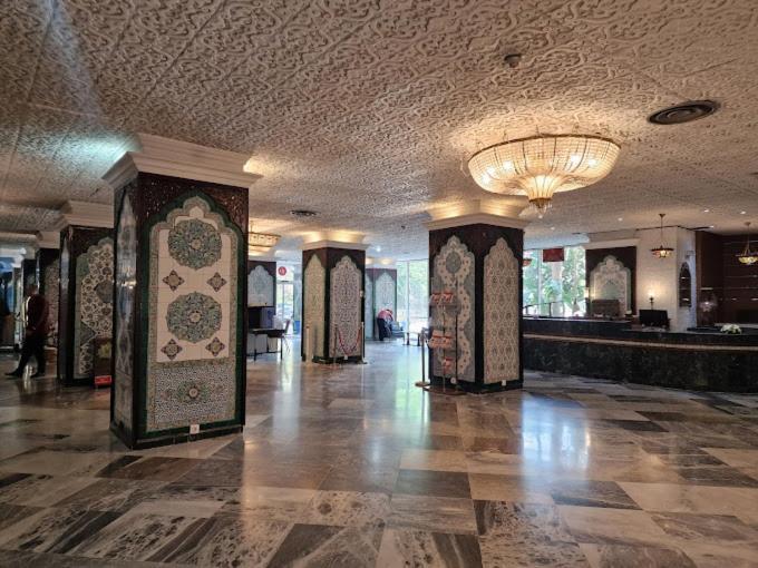 Hotel El Djazair El Mouradia 外观 照片